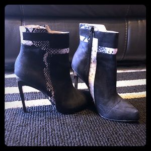 Black faux suede snakeskin detail booties